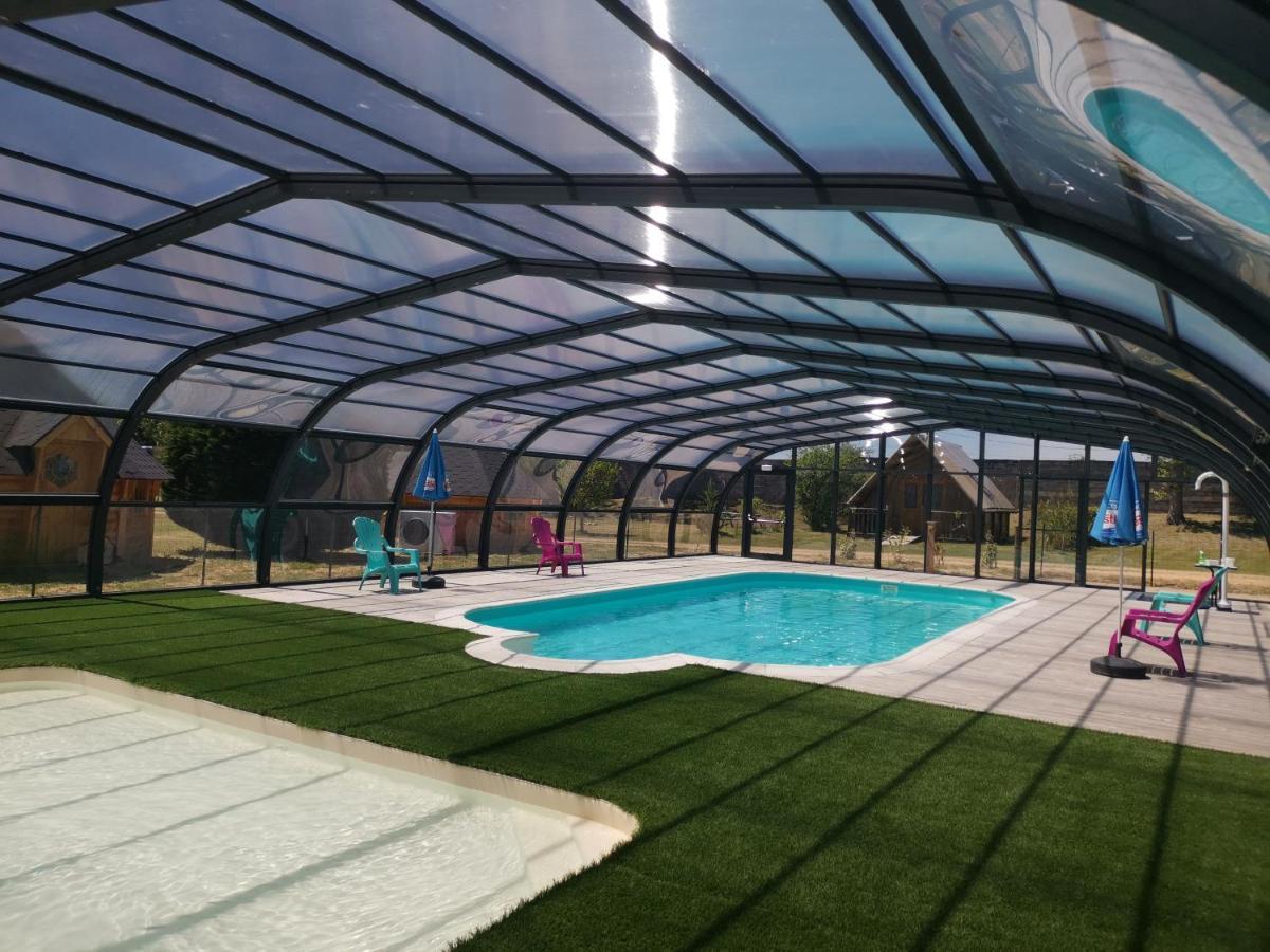 Camping " Le Grun De Chignore" Vollore-Ville Exteriér fotografie